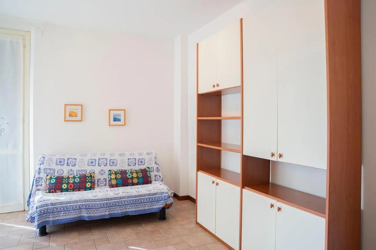 公寓 022 - Appartamento Segesta, 400 Metri Dal Mare Con Giardino E Terrazzo 东塞斯特里