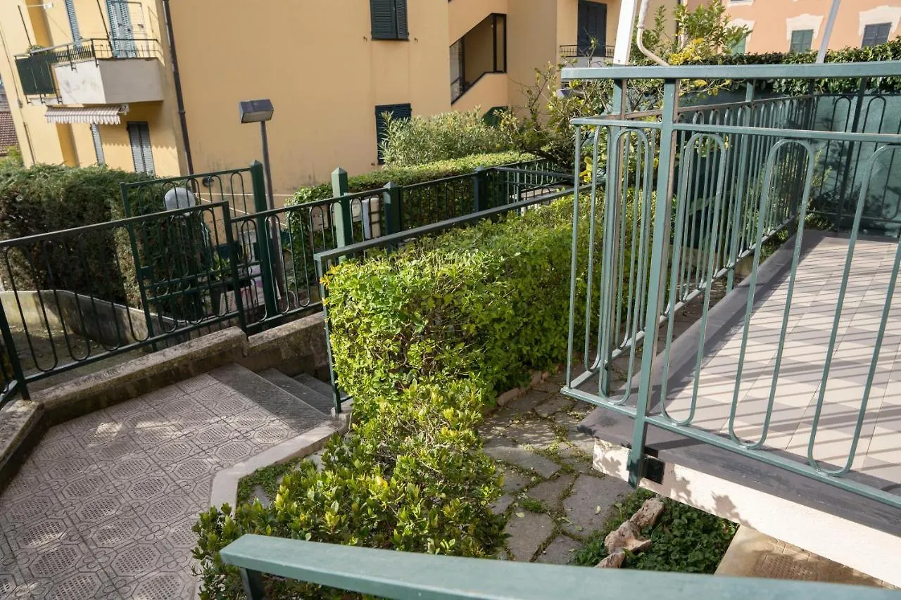022 - Appartamento Segesta, 400 metri dal Mare con giardino e terrazzo Sestri Levante 0*,  Italia