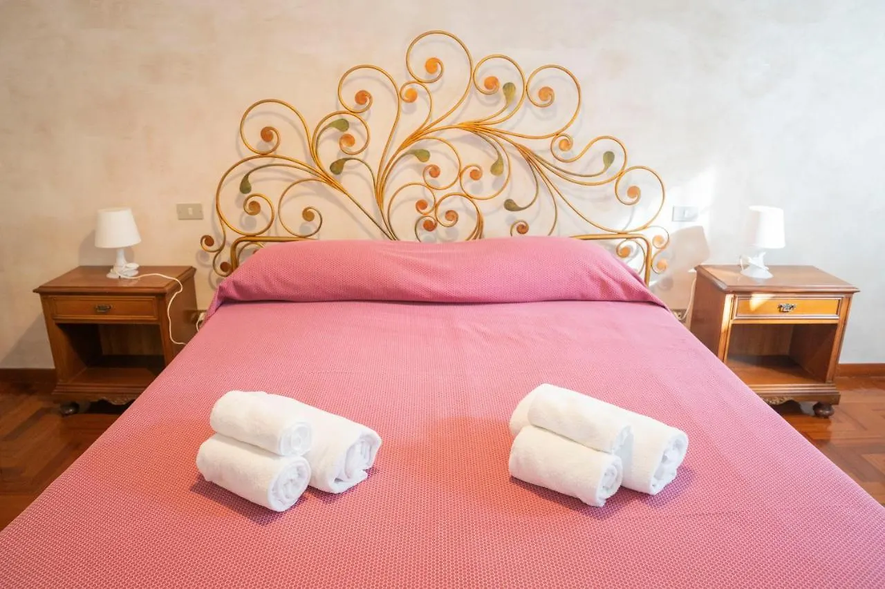 022 - Appartamento Segesta, 400 metri dal Mare con giardino e terrazzo Sestri Levante