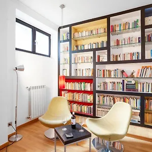 *movies & Books* Stylish House With Jacuzzi Bari
